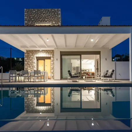 Villa Iris In Pefkos, Pine *